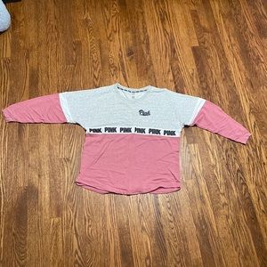Victoria’s Secret - PINK Sweatshirt